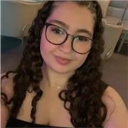 Soy paciente y comunicativa. Daré clases de inglés a estudiantes básicos e intermedios que quieran mejorar su comprensión.